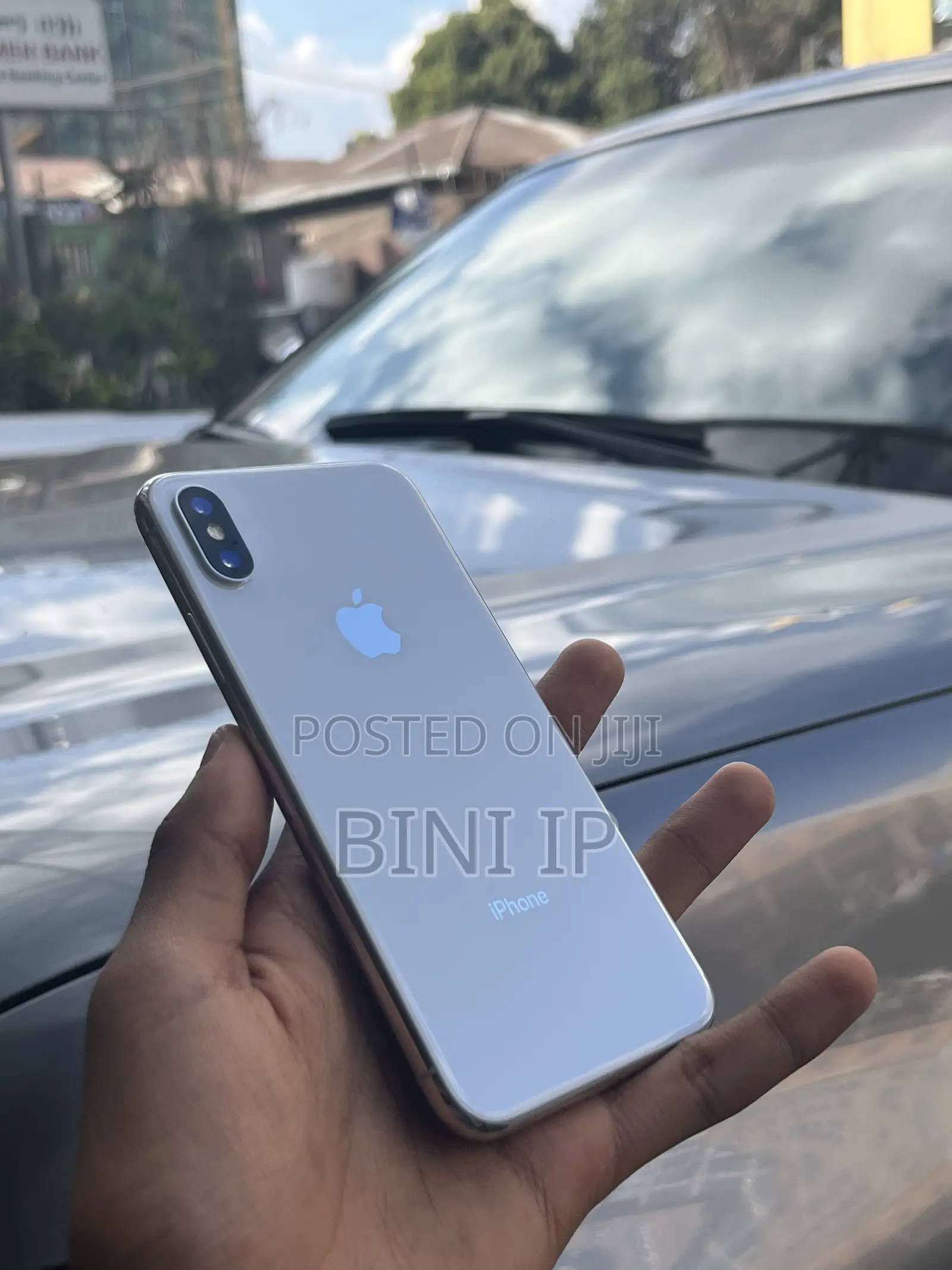 New Apple iPhone X 64 GB White