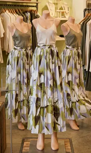 Elegant Botanical Print Pleated Maxi Skirt