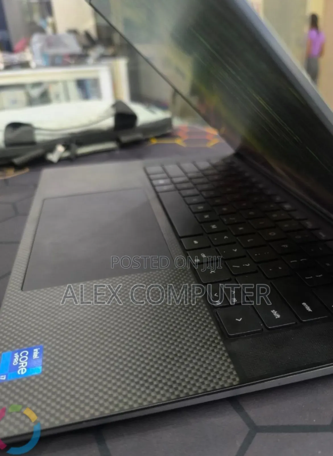 New Laptop Dell Precision 5570 16GB Intel Core i7 SSD 512GB