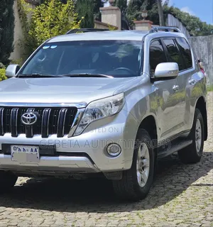Toyota Land Cruiser 2015