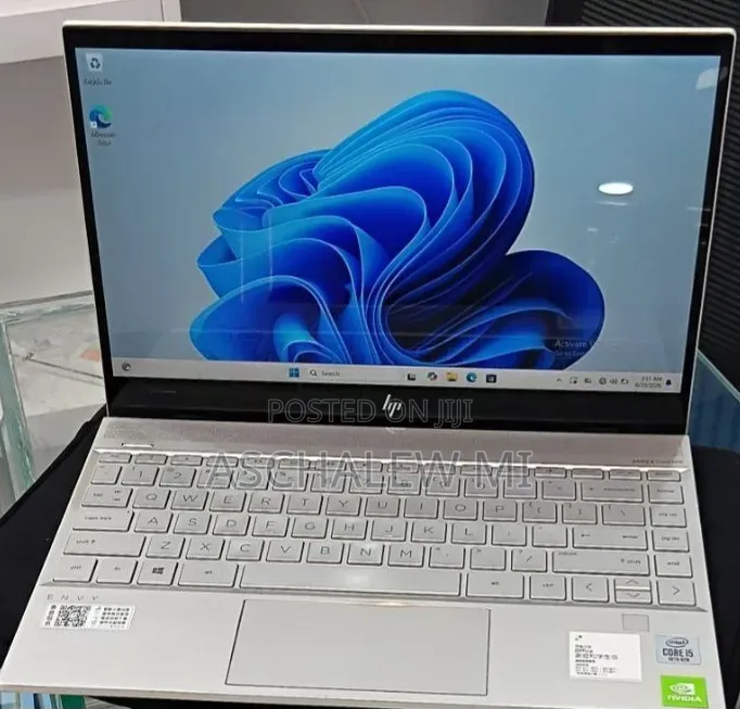 New Laptop HP Pavilion 14 8GB Intel Core i5 SSD 512GB