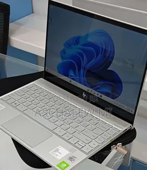 New Laptop HP Pavilion 14 8GB Intel Core i5 SSD 512GB