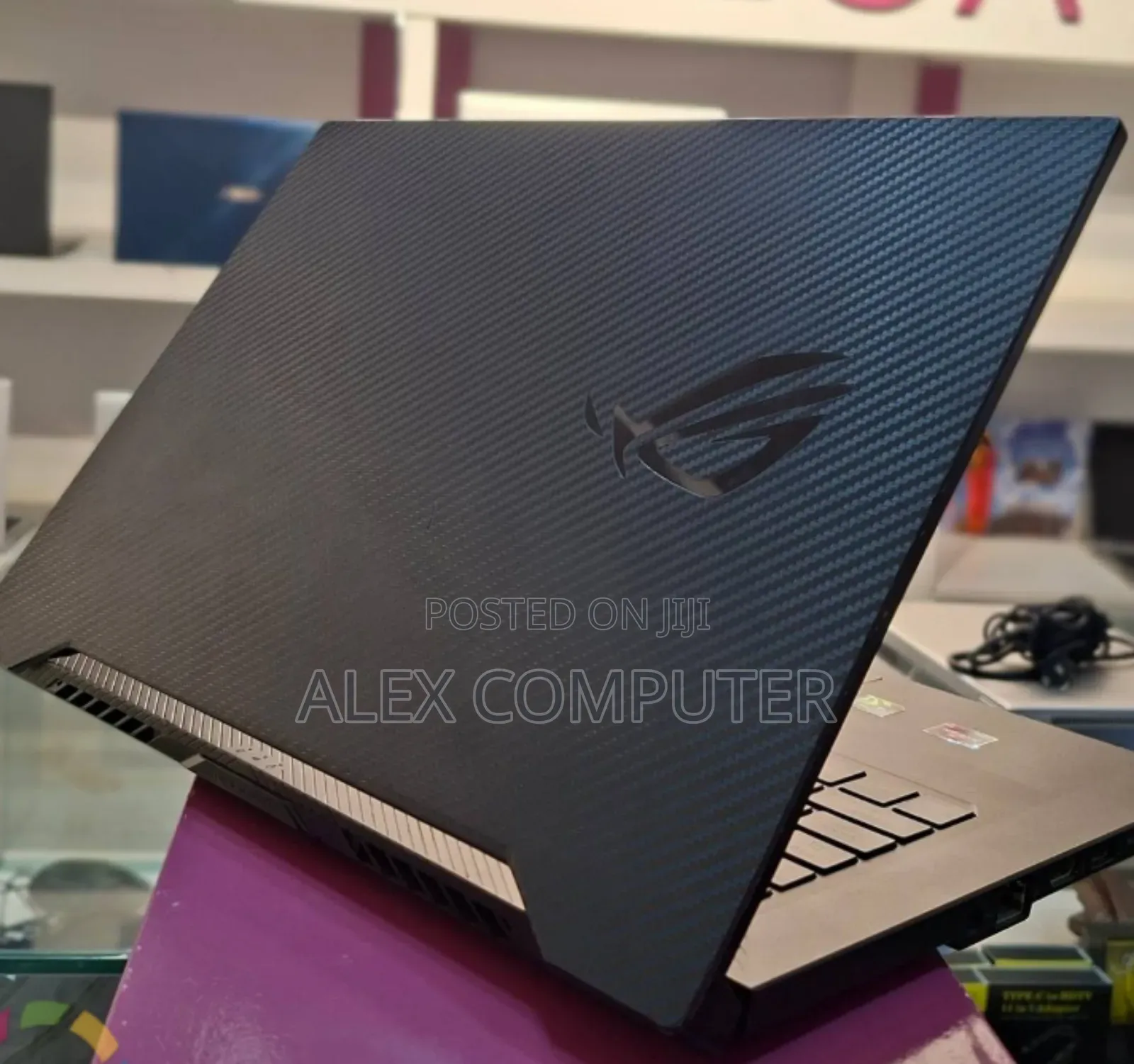 New Laptop Asus ROG Zephyrus G15 16GB AMD Ryzen 7 SSD 512GB