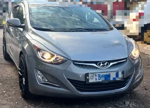 Hyundai Avante 2015 Teal