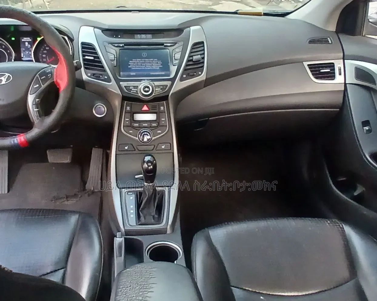 Hyundai Avante 2015 Teal