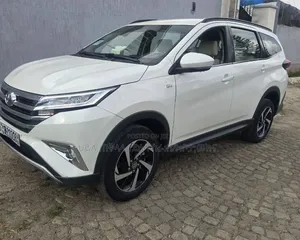 Toyota Rush 2022 White