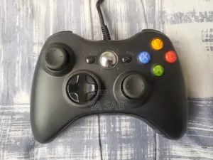 Pc/Xbox 360 Black Wired Gamepad