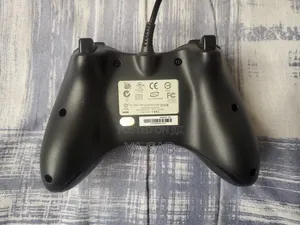 Pc/Xbox 360 Black Wired Gamepad