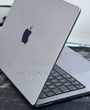 New Laptop Apple MacBook Pro 2021 M1 16GB Apple M1 SSD 512GB