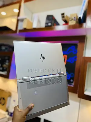 Laptop HP EliteBook 1030 16GB Intel Core i5 SSD 512GB