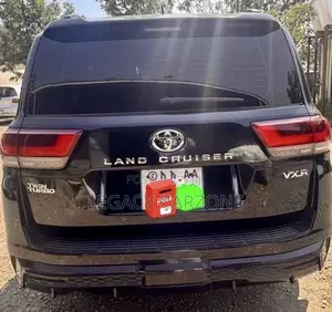 Toyota Land Cruiser 2023 Black