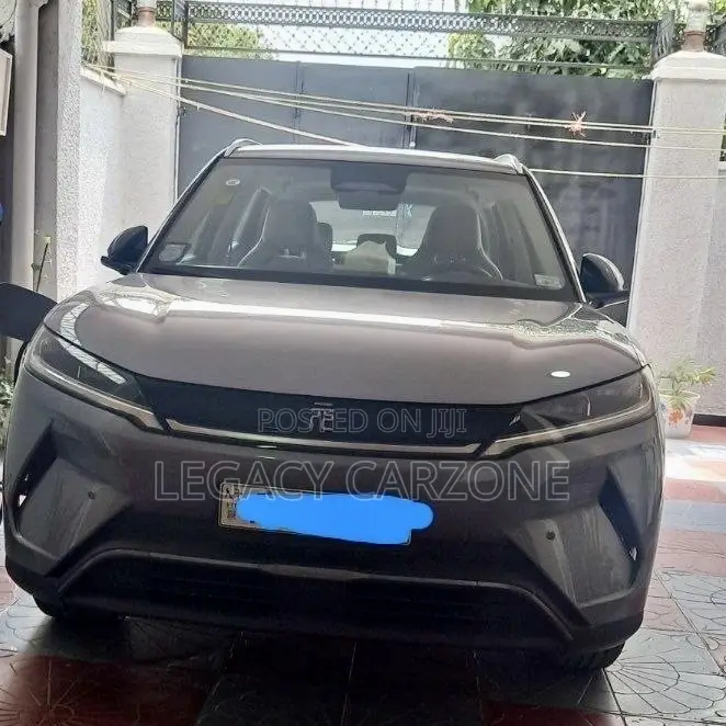 BYD Yuan Up 2025 Gray