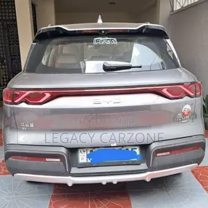BYD Yuan Up 2025 Gray