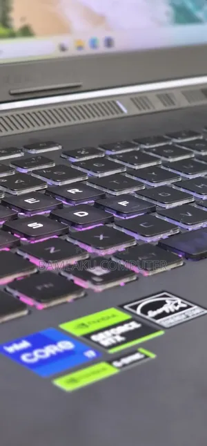 New Laptop Asus ROG Strix G16 G614 16GB Intel Core i7 SSD 1T