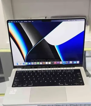 New Laptop Apple MacBook 16GB SSD 1T