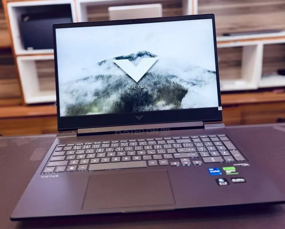New Laptop HP Victus 16 16GB Intel Core i7 SSD 1T