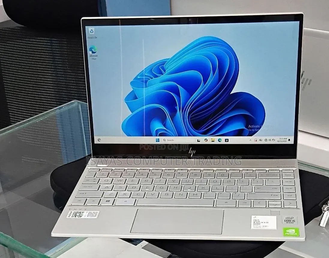 New Laptop HP Envy x360 16GB Intel Core i5 SSD 512GB