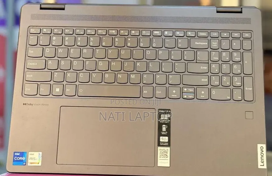 New Laptop Lenovo Yoga 7i 16GB Intel Core i7 SSD 512GB