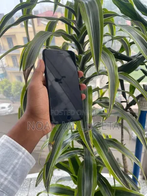 Apple iPhone 7 Plus 32 GB Black