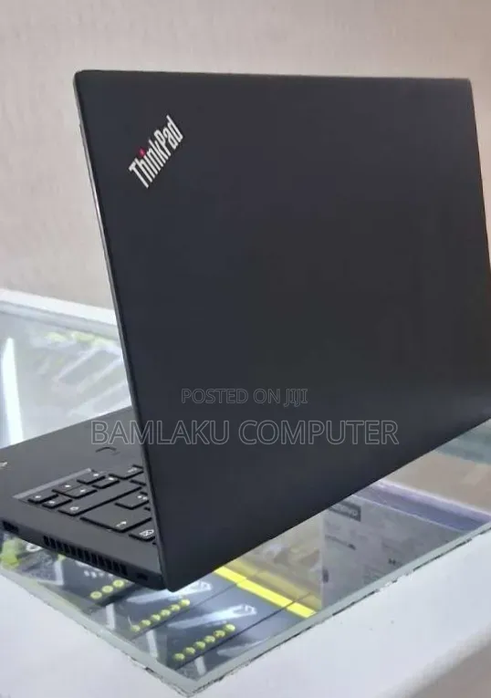 New Laptop Lenovo ThinkPad T480s 16GB Intel Core i5 SSD 256GB