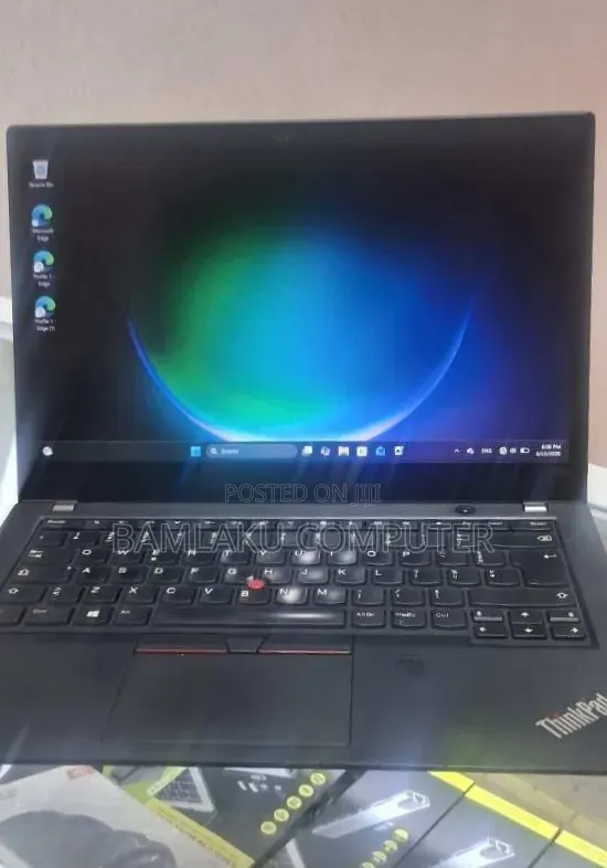New Laptop Lenovo ThinkPad T480s 16GB Intel Core i5 SSD 256GB