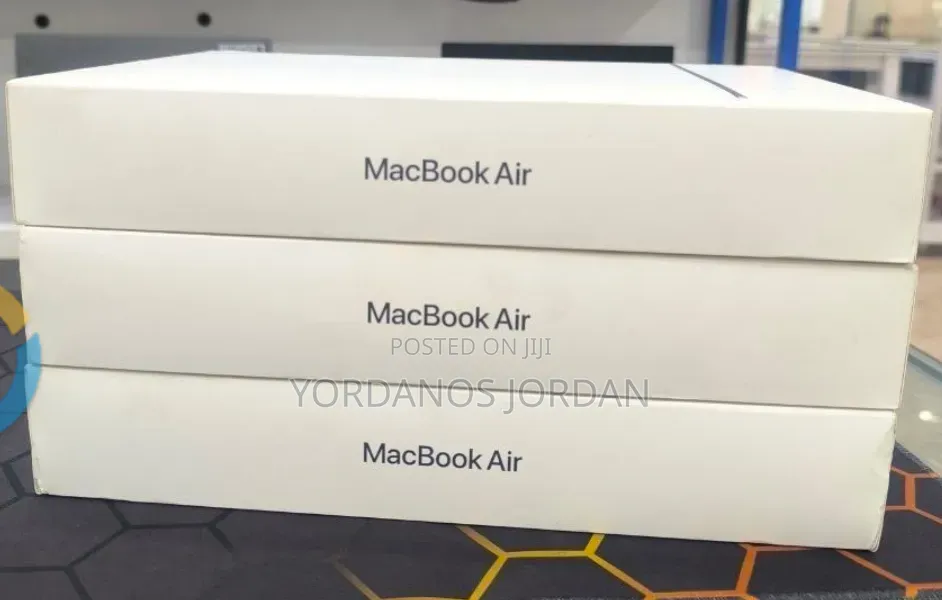 New Laptop Apple MacBook Air 2026 M5 16GB Apple M5 SSD 512GB