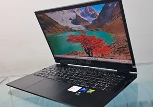 New Laptop HP 16GB Intel Core i7 SSD 512GB