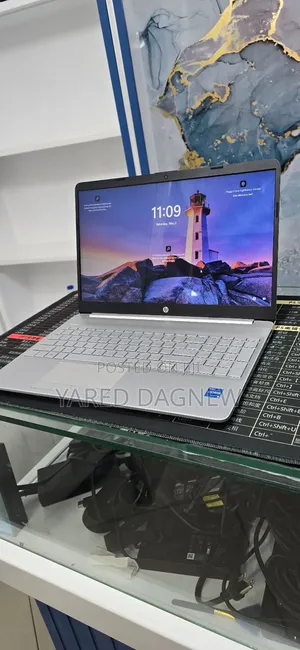 New Laptop HP Stream Notebook 8GB Intel Core i5 HDD+SSD 1T