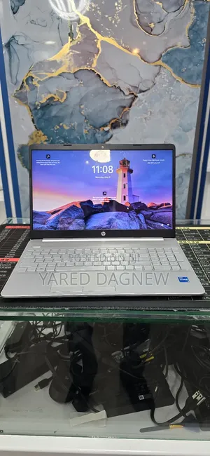 New Laptop HP Stream Notebook 8GB Intel Core i5 HDD+SSD 1T