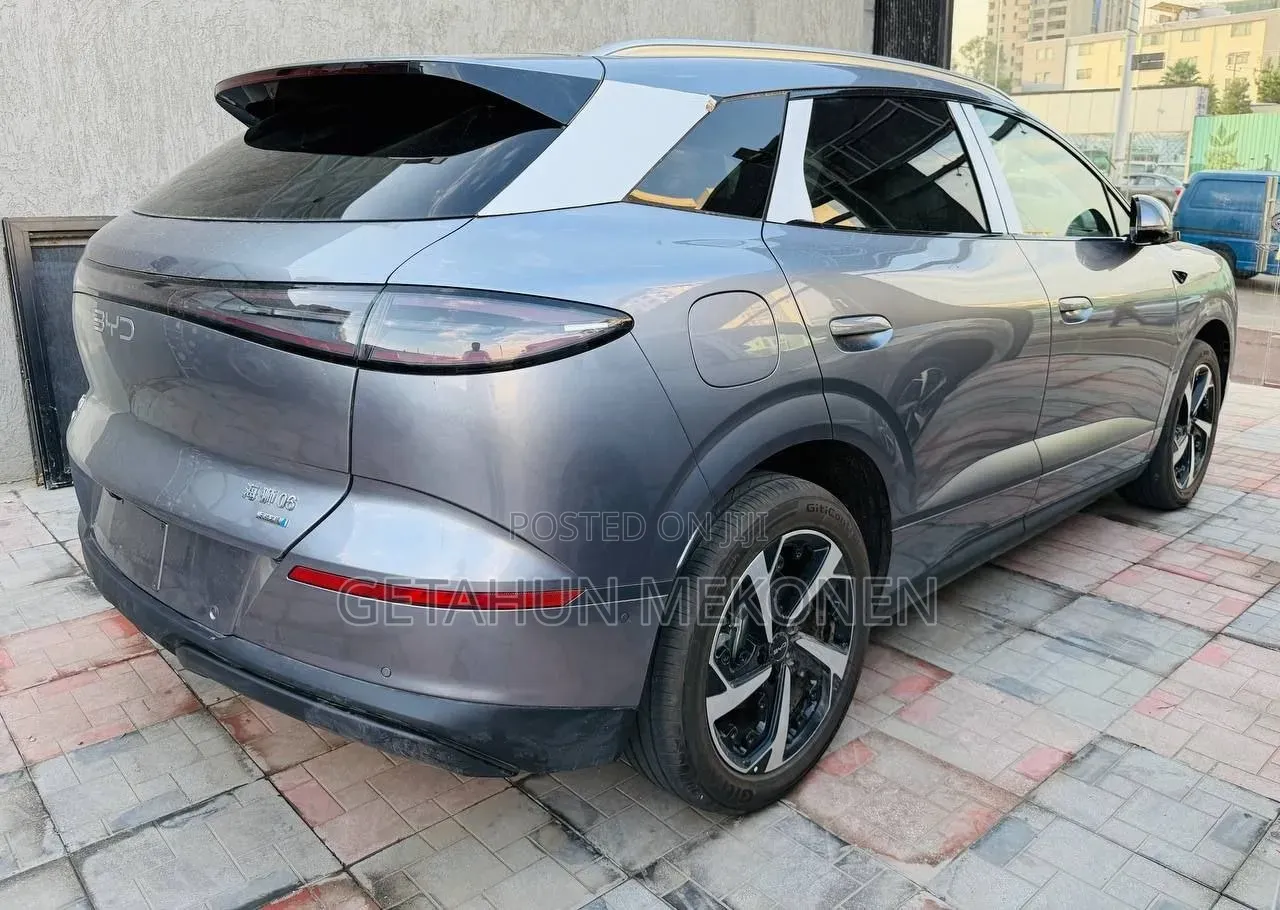 New BYD Sealion 06 DM-i 2026 Gray