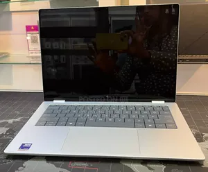 New Laptop HP OmniBook Ultra Flip 14" 16GB Intel Core i7 SSD 1T
