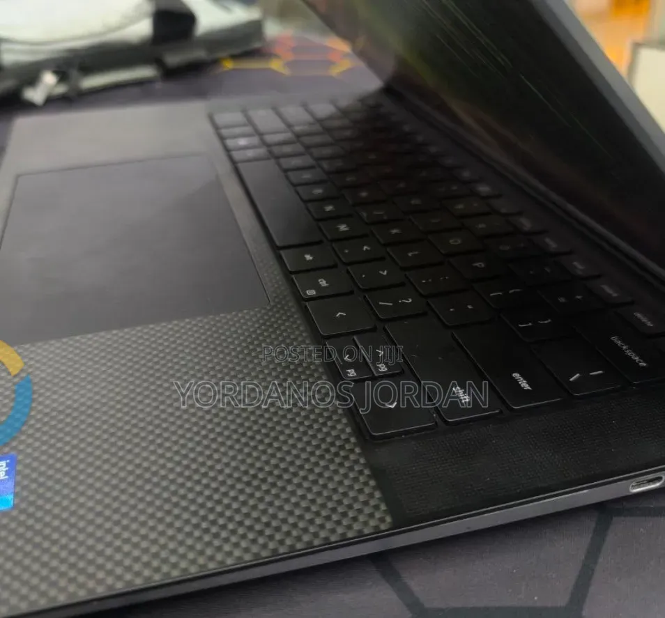 New Laptop Dell Precision 5570 16GB Intel Core i7 SSD 512GB