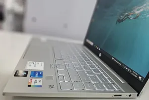 New Laptop HP 8GB Intel Core i5 SSD 512GB