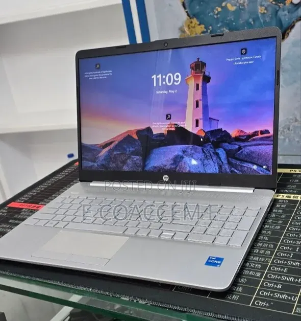 New Laptop HP 15 8GB Intel Core i5 HDD+SSD 1T