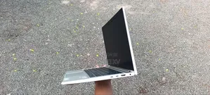 New Laptop HP EliteBook 830 G7 8GB Intel Core i5 SSD 256GB