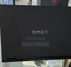 New Laptop HP Omen 16 16GB Intel Core i9 SSD 1T