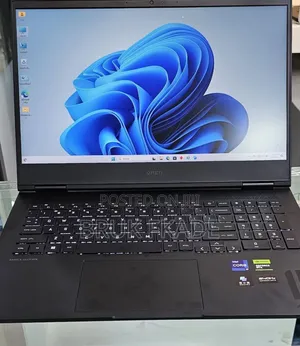 New Laptop HP Omen 16 16GB Intel Core i9 SSD 1T