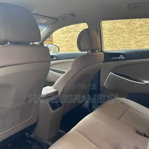 Hyundai Tucson 2018 White