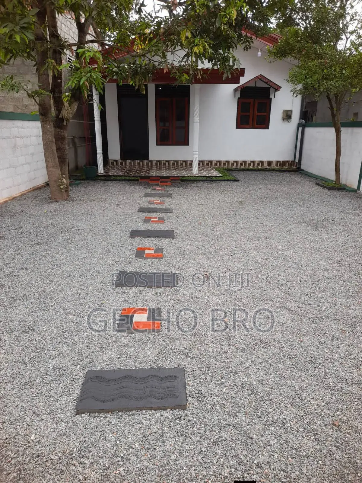 Furnished 3bdrm House in Bole for sale