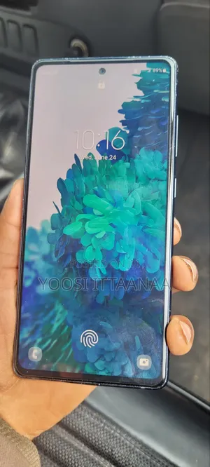 New Samsung Galaxy S20 FE 5G SD865 128 GB Blue