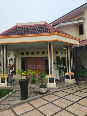 Furnished 7bdrm House in Bole for sale
