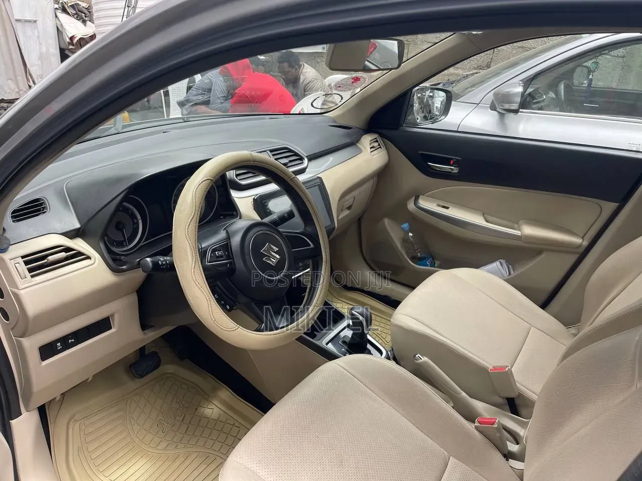 Suzuki Dzire 2022 Silver