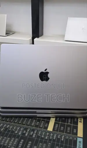New Laptop Apple MacBook Pro 2021 M1 16GB Apple M1 Pro SSD 512GB