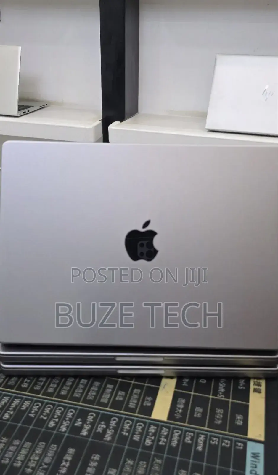 New Laptop Apple MacBook Pro 2021 M1 16GB Apple M1 Pro SSD 512GB