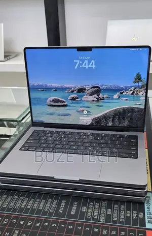 New Laptop Apple MacBook Pro 2021 M1 32GB Apple M1 Pro SSD 512GB
