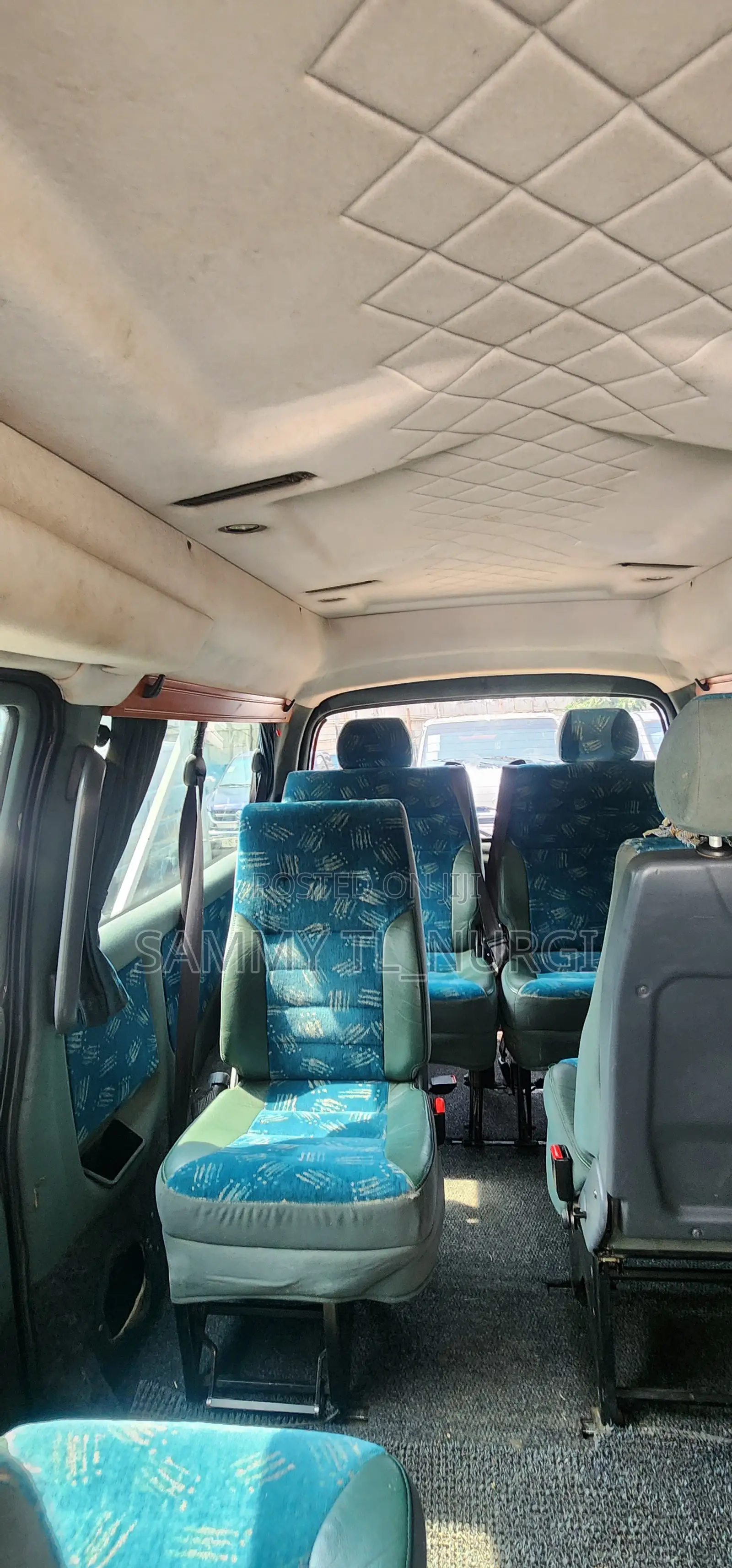 Toyota HiAce 2011 Grey