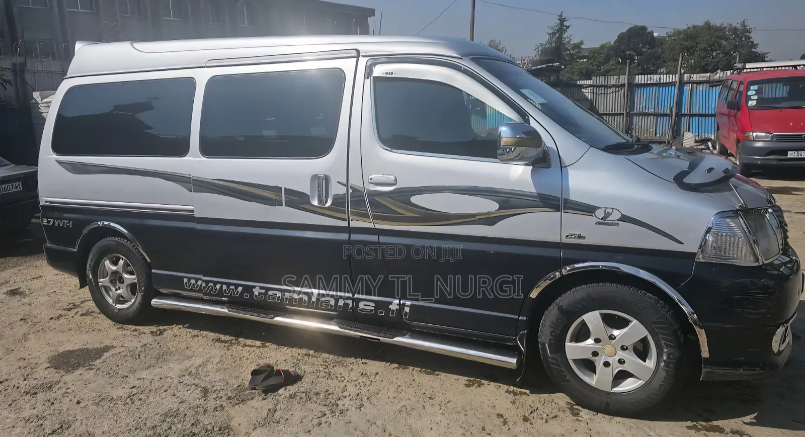 Toyota HiAce 2011 Grey
