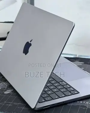 New Laptop Apple MacBook Pro 2021 M1 16GB Apple M1 Pro SSD 512GB