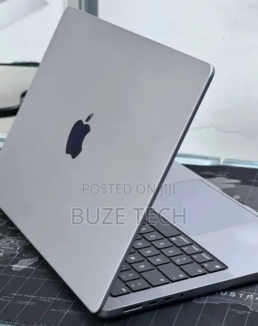 New Laptop Apple MacBook Pro 2021 M1 16GB Apple M1 Pro SSD 512GB