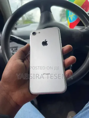 Apple iPhone 7 32 GB White